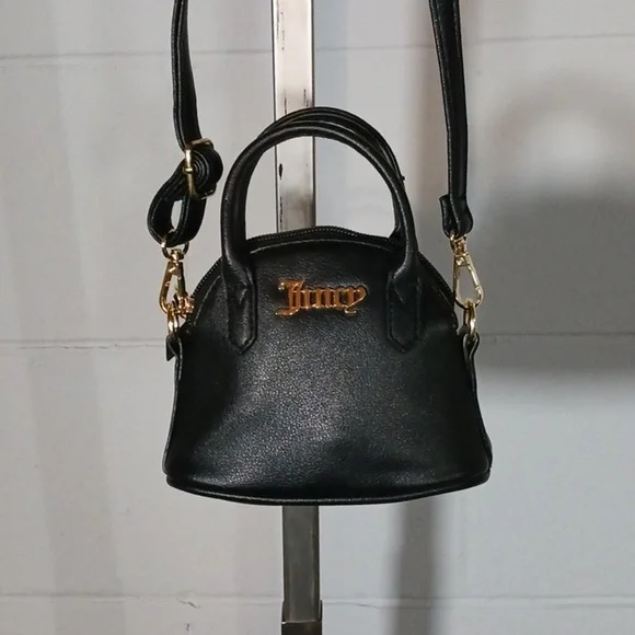 Juicy Couture purses. 042 - Picture 9 of 15